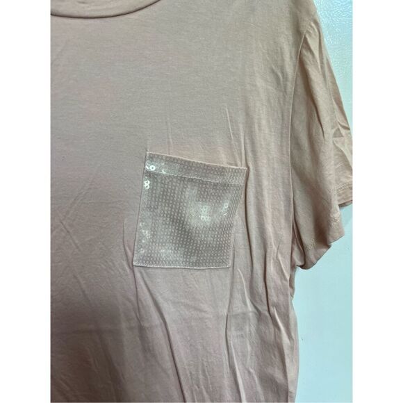 DKNY Pink T-Shirt With Sequin Front Pocket Woman’s Size XL-Spot On Front - Picture 5 of 8